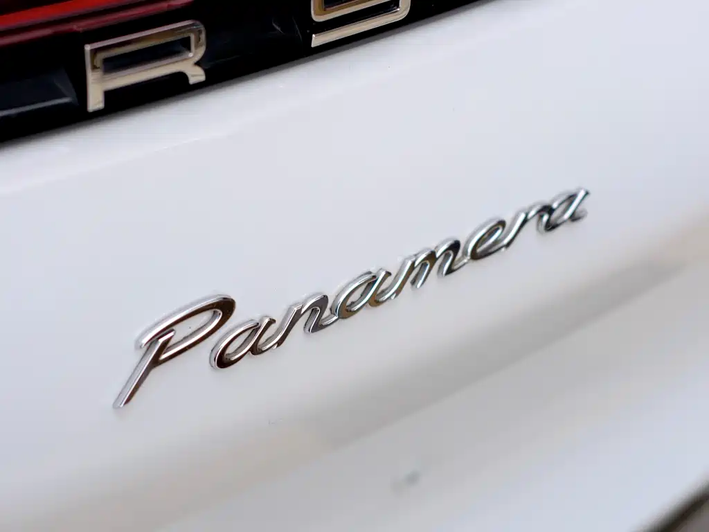 Porsche Panamera 2022 — фото 15