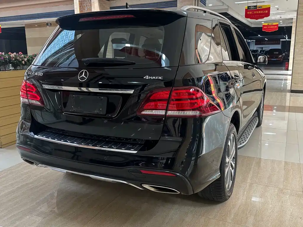 Mercedes-Benz GLE 2019 — фото 7