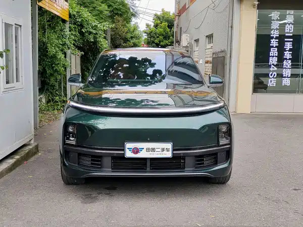 Li Auto L8 2024