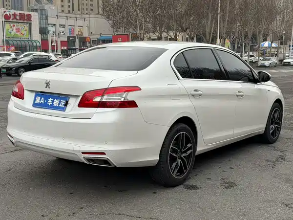 Peugeot 408 2018