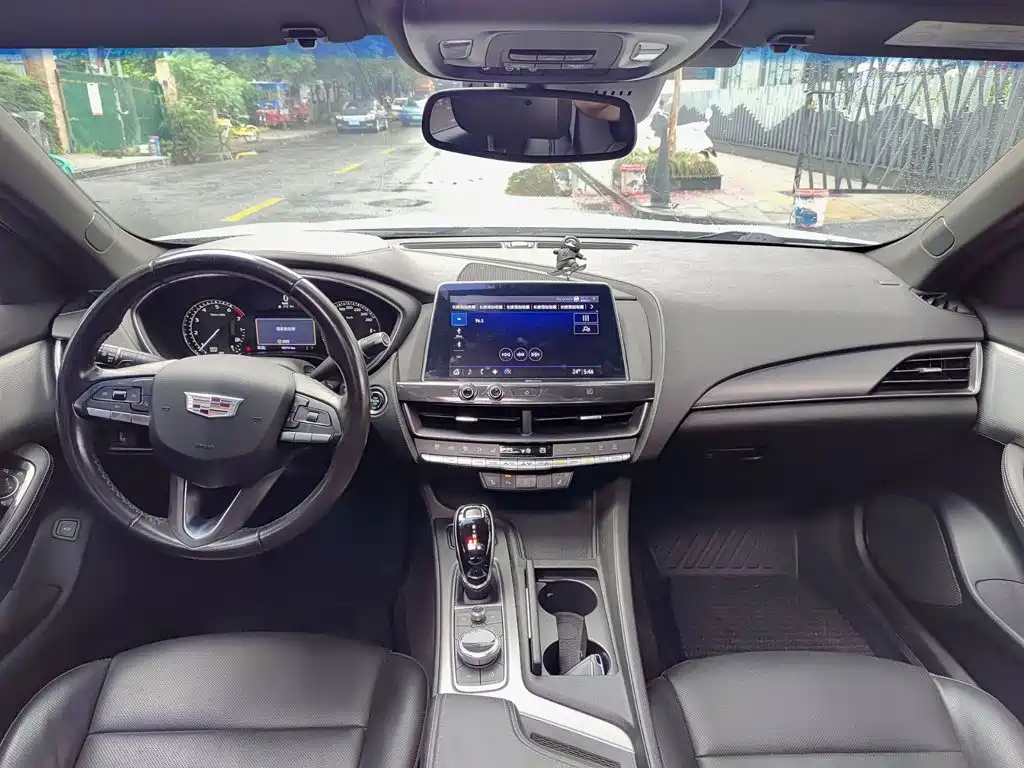 Cadillac CT5 2020 — фото 10