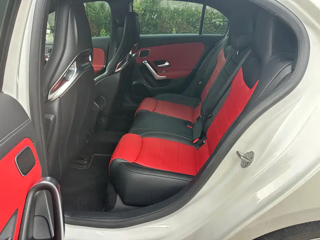 Mercedes-Benz A-Class AMG 2023 — фото 6