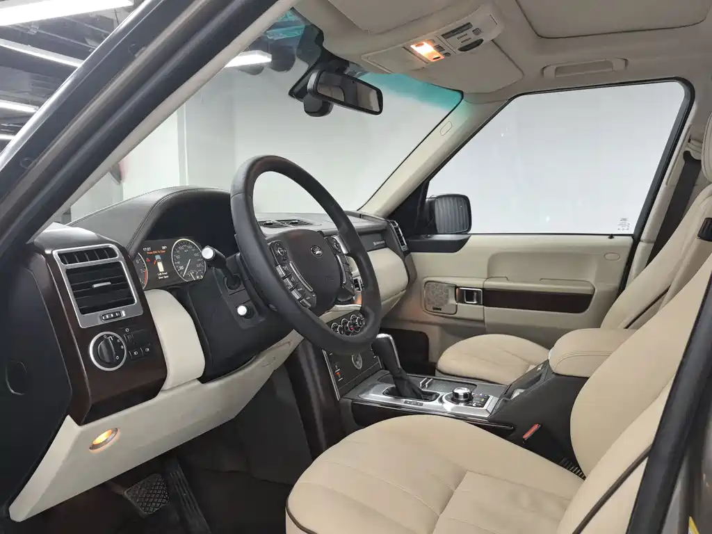 Land Rover Range Rover 2011