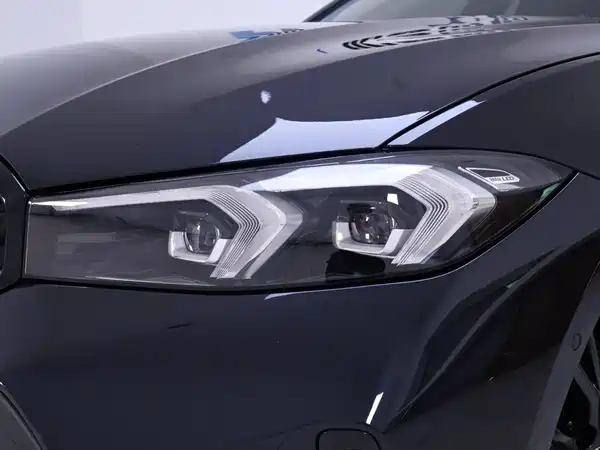 BMW 3 Series 2024