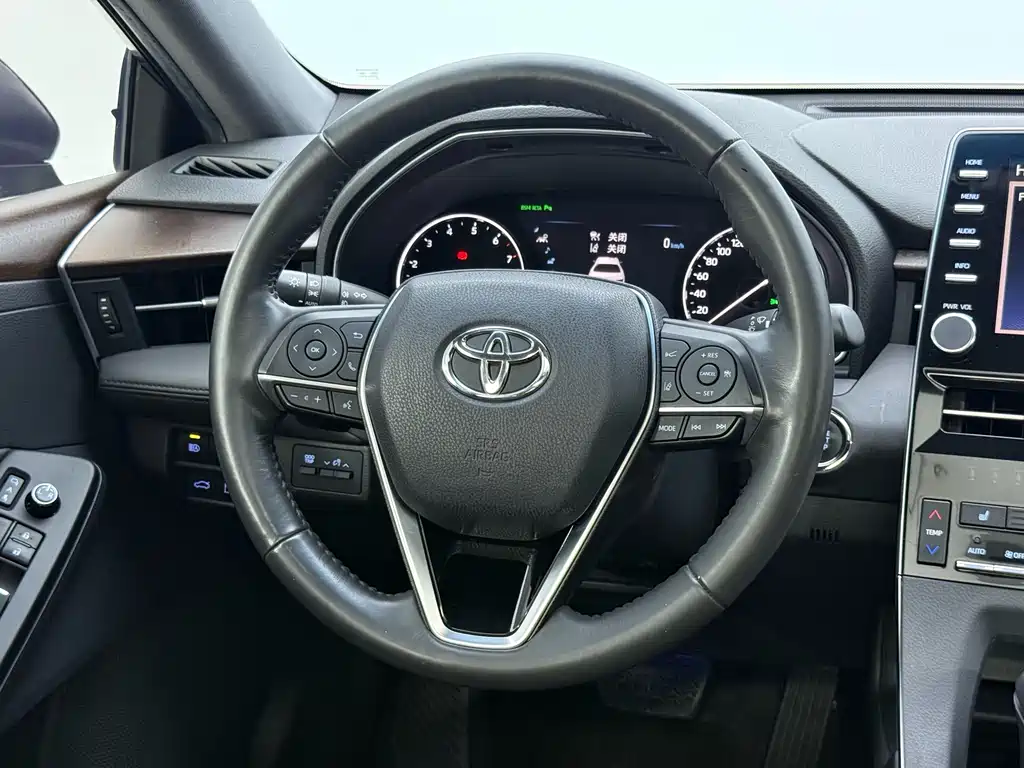 Toyota Avalon 2019 — фото 15