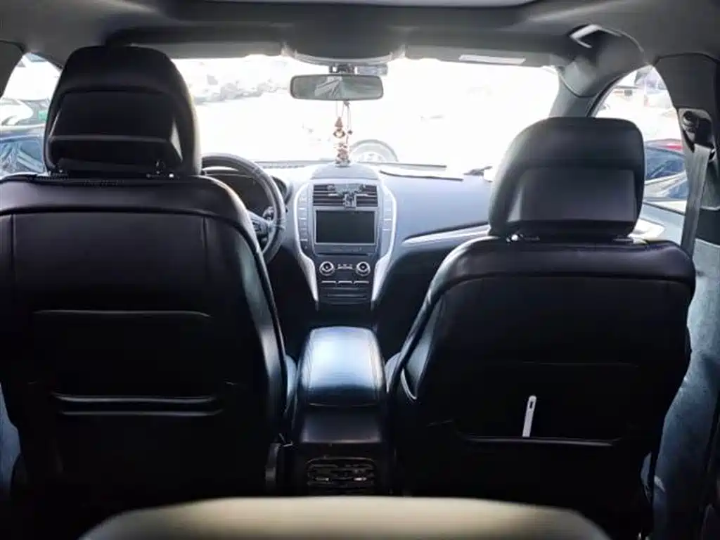 Lincoln MKC 2018