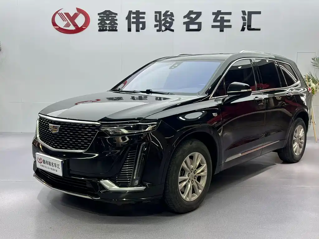 Cadillac XT6 2022 — фото 2