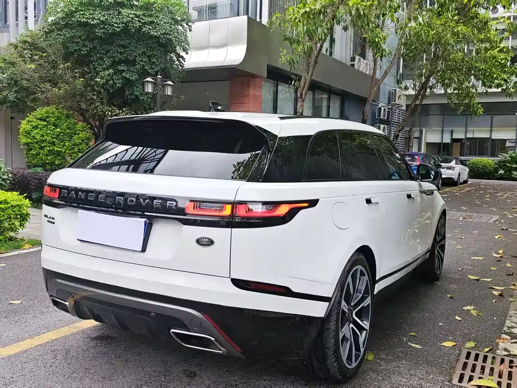 Land Rover Velar 2018 — фото 6