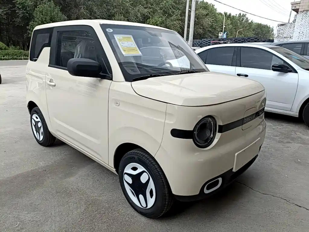 Geely Galaxy Panda 2026 — фото 4