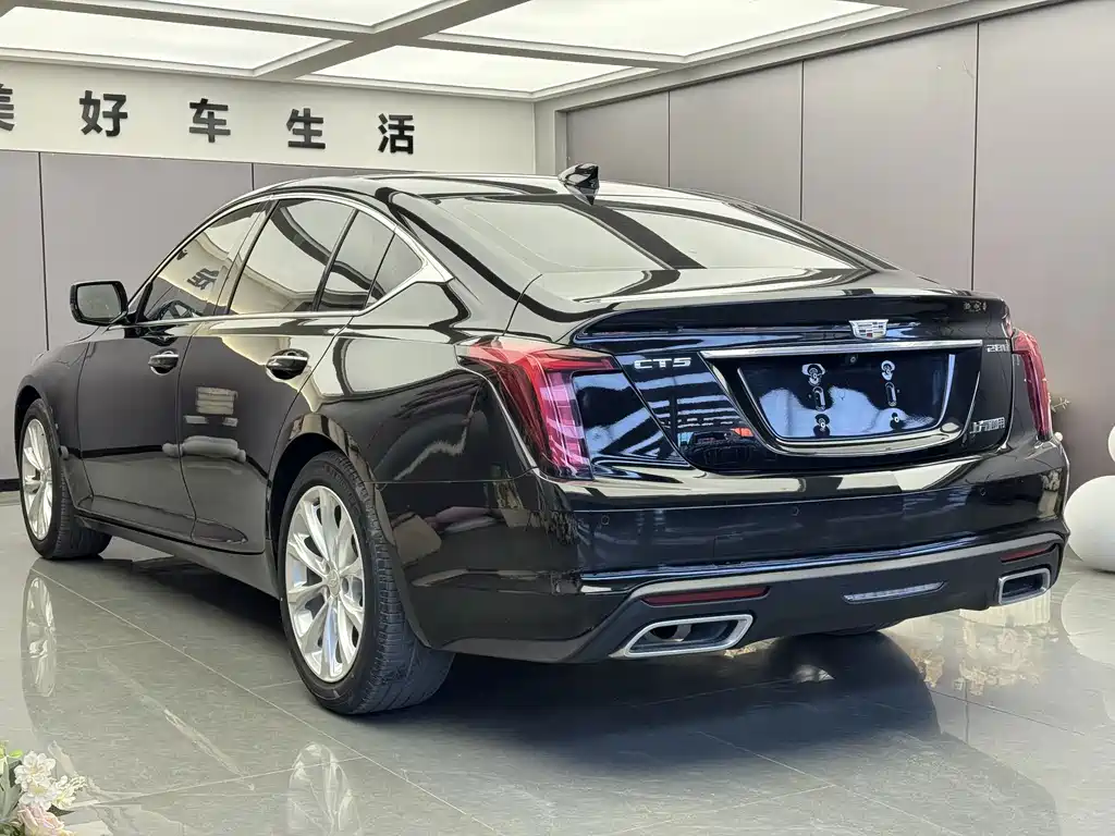 Cadillac CT5 2020 — фото 8