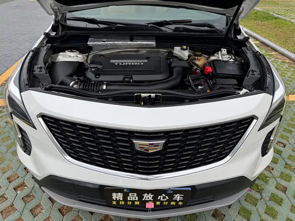 Cadillac XT4 2019 — фото 20