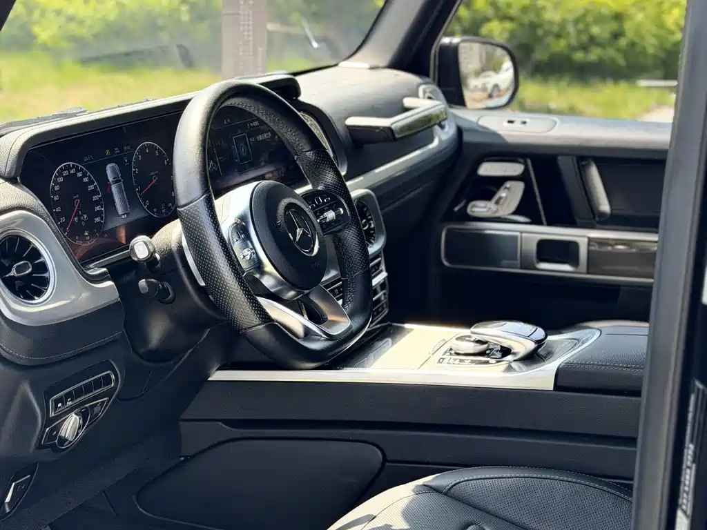 Mercedes-Benz G-Class 2019