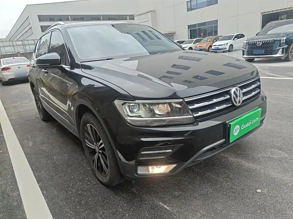 Volkswagen Tiguan L 2020 — фото 4