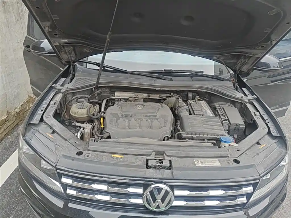 Volkswagen Tiguan L 2020 — фото 20