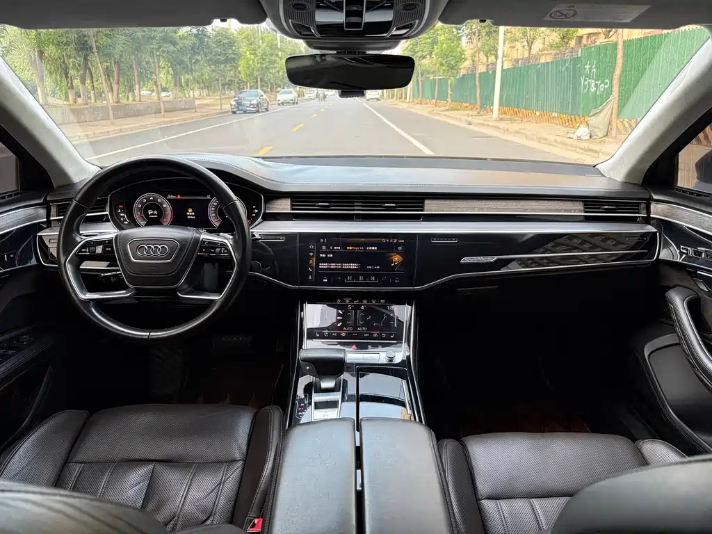 Audi A8 2019