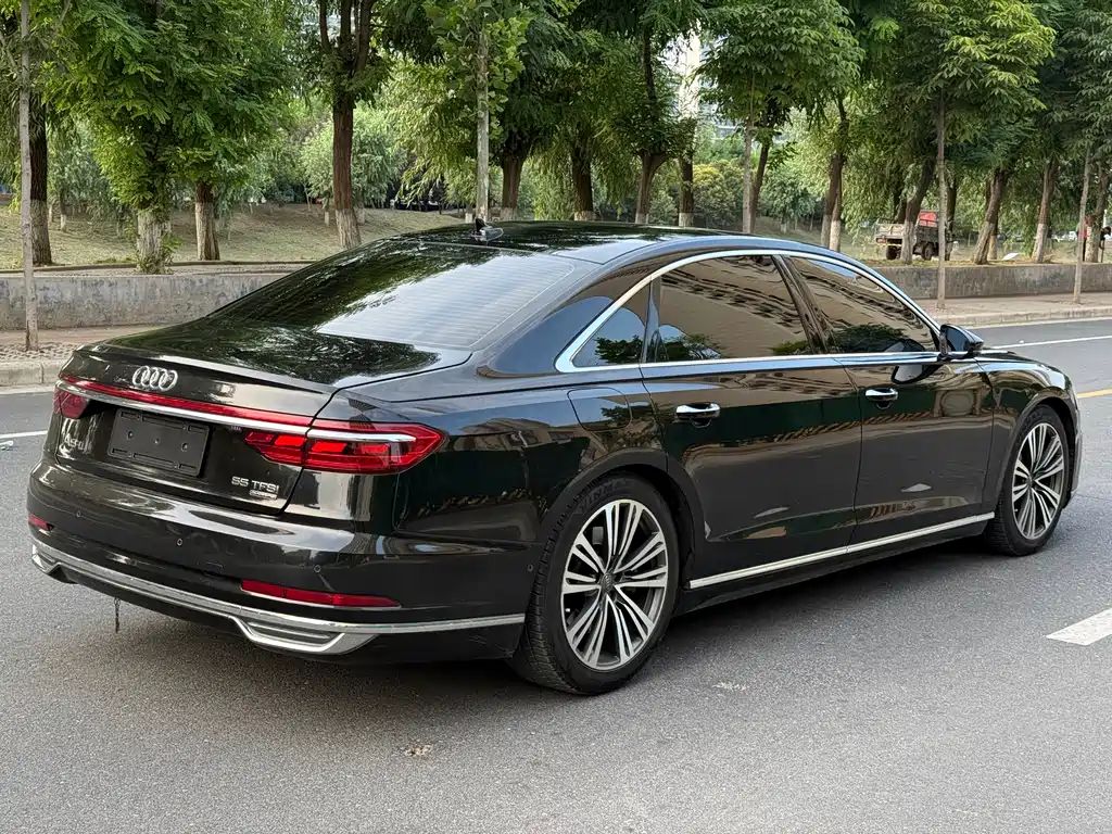 Audi A8 2019