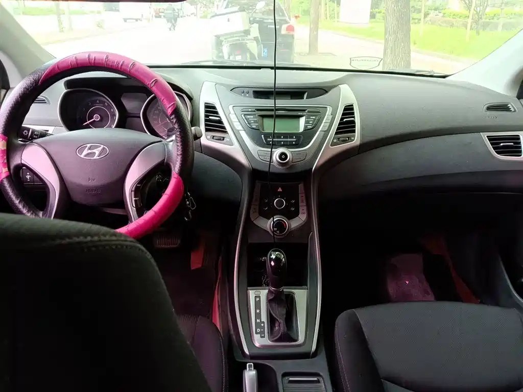 Hyundai Elantra 2016