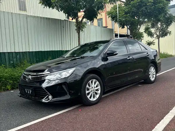Toyota Camry 2017