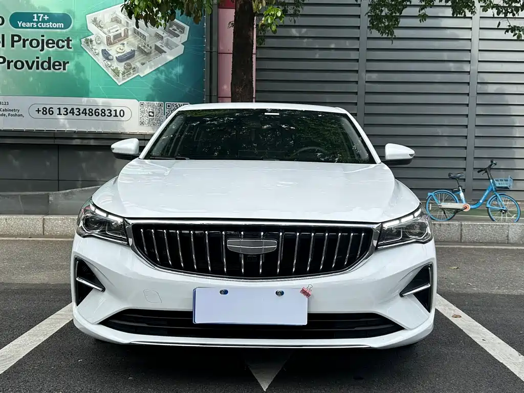 Geely Emgrand 2026