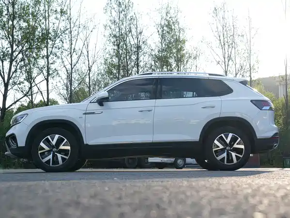 Volkswagen Tayron 2023
