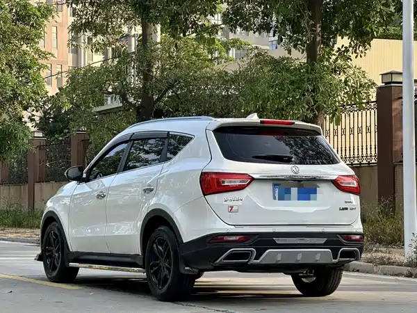 Dongfeng Scenery 580 2018