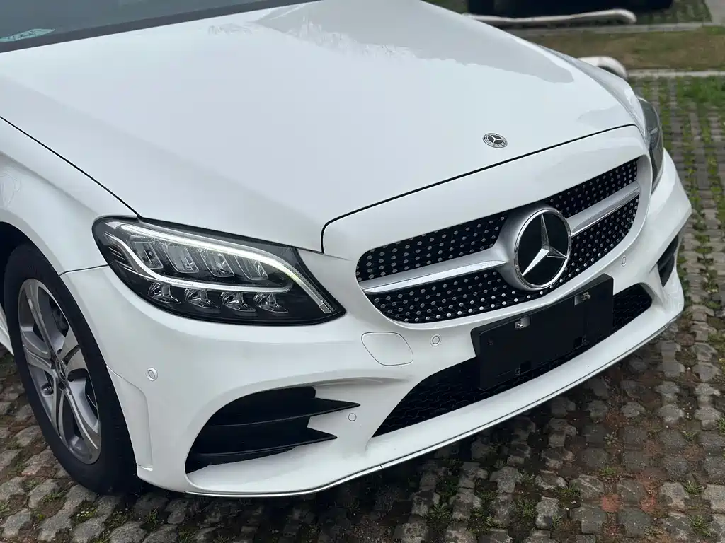 Mercedes-Benz C-Class 2020 — фото 18