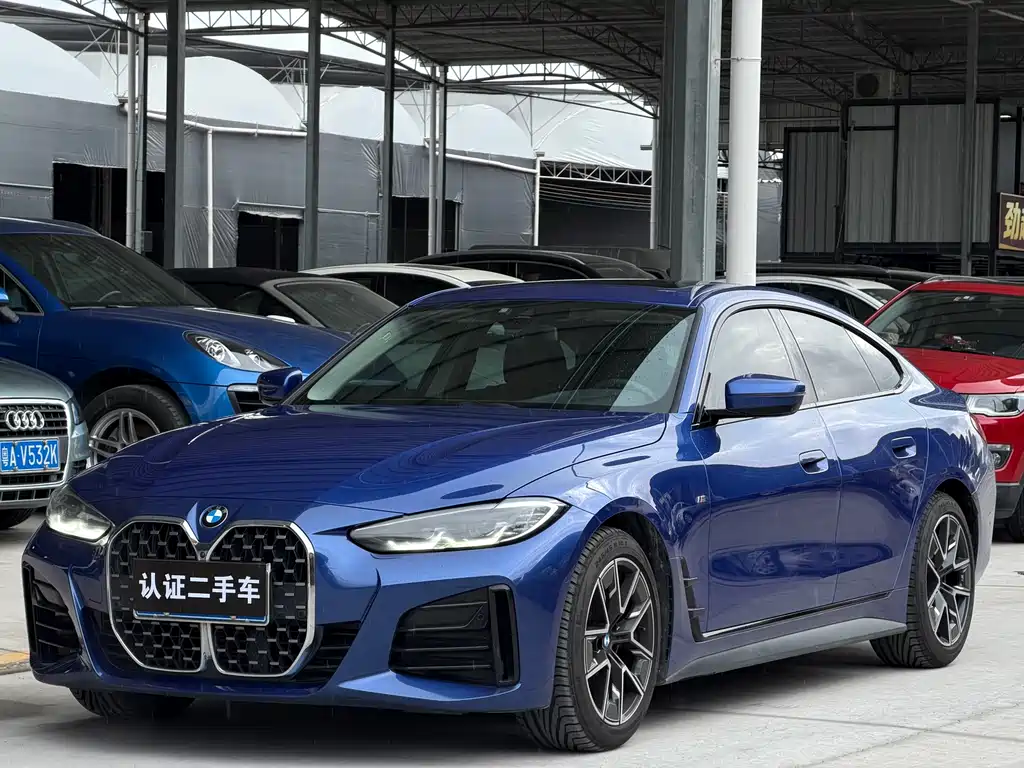 BMW 4 Series 2022 — фото 1