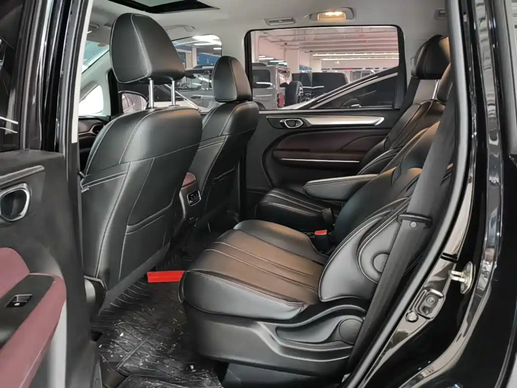 GAC Trumpchi M6 2023 — фото 17