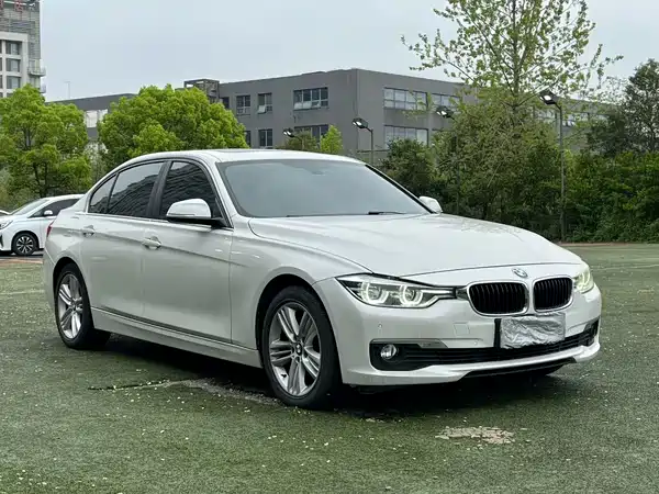 BMW 3 Series 2017