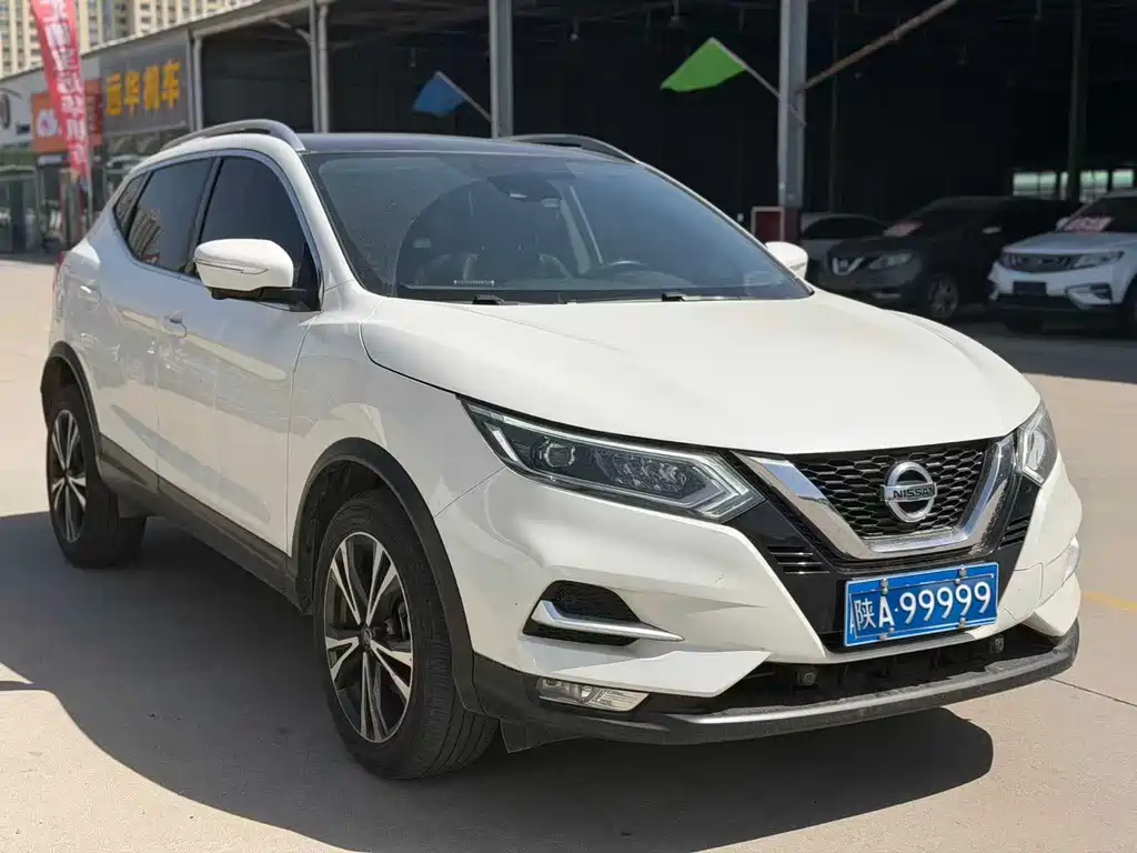 Nissan Qashqai 2023 — фото 3