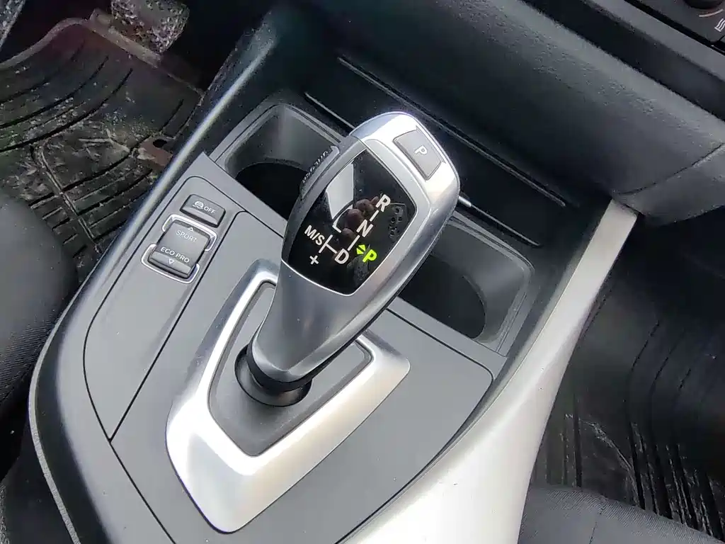 BMW 1 Series 2014 — фото 18