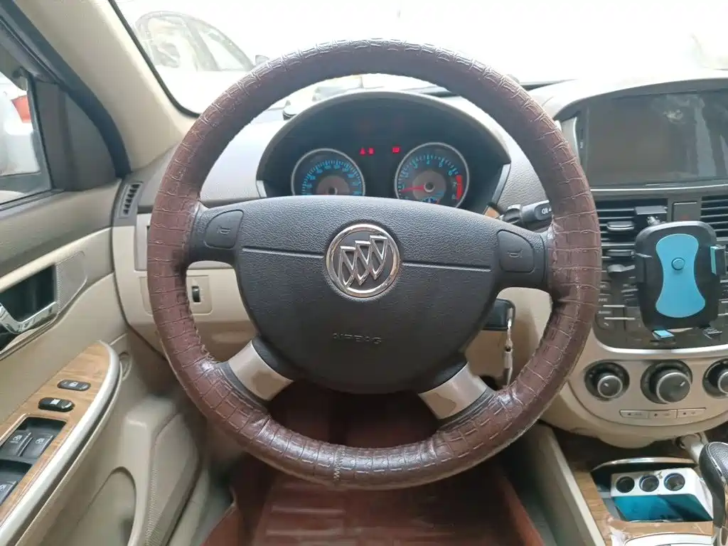 Buick Excelle 2016