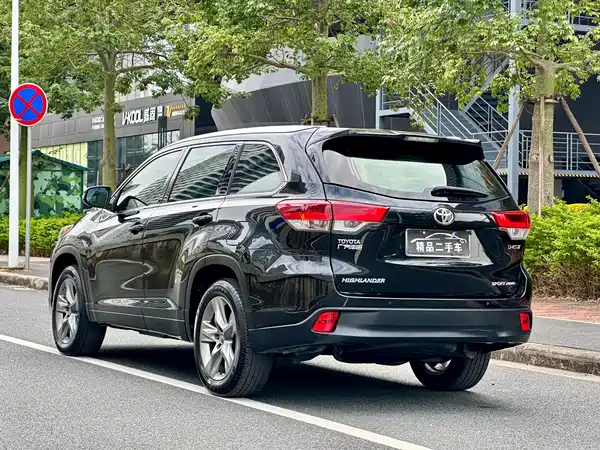 Toyota Highlander 2018