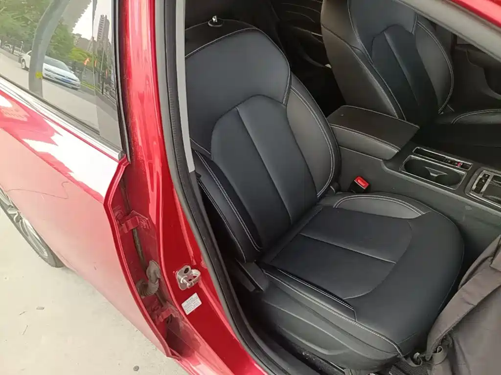 Roewe i6 Classic 2019 — фото 25