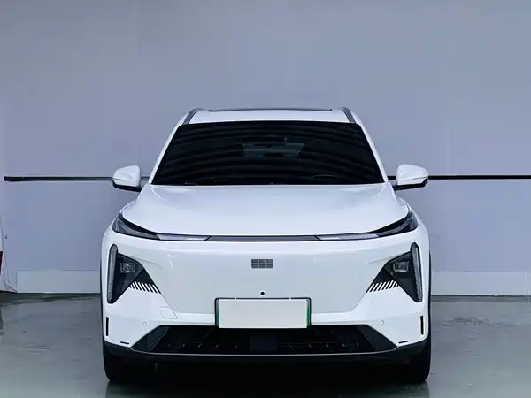 Geely Galaxy L7 2023
