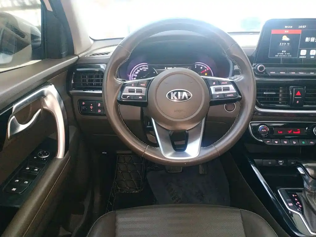 Kia Sportage 2019 — фото 11