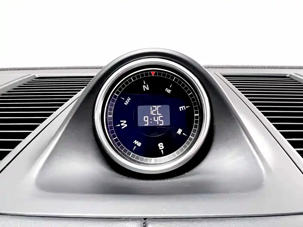 Porsche Macan 2021 — фото 15