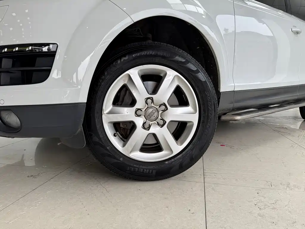 Audi Q7 2015 — фото 20