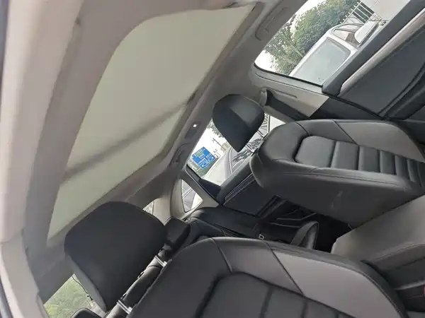 Volkswagen Sagitar 2021