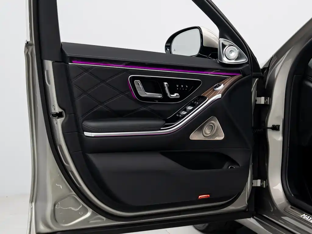 Mercedes-Benz Maybach S-Class 2024