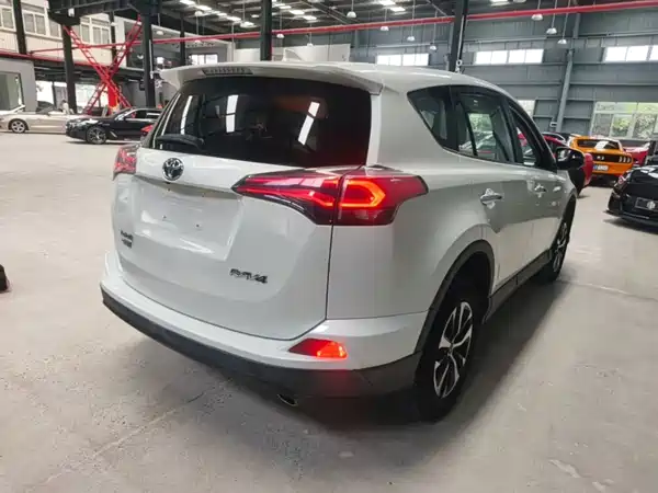 Toyota RAV4 2018