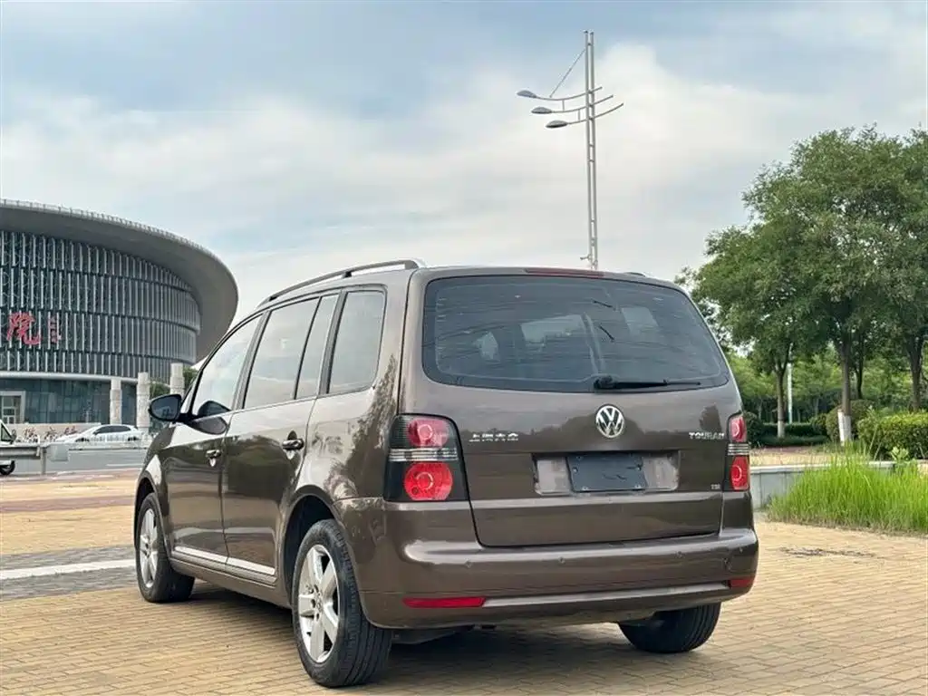 Volkswagen Touran 2013