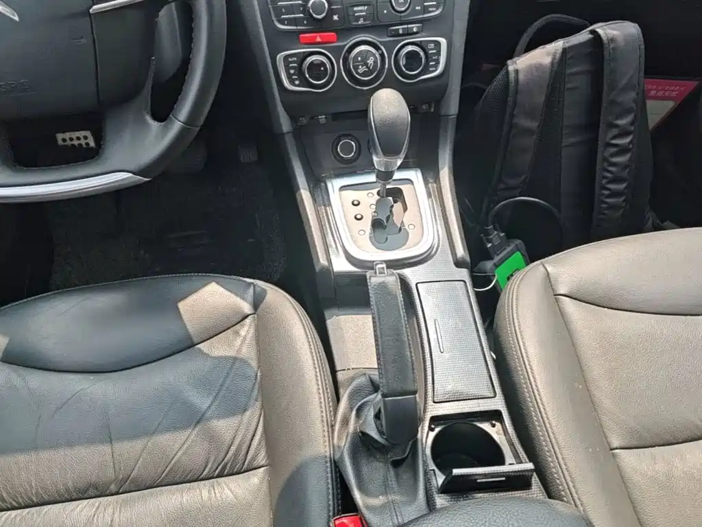 Citroën C4L 2014 — фото 14