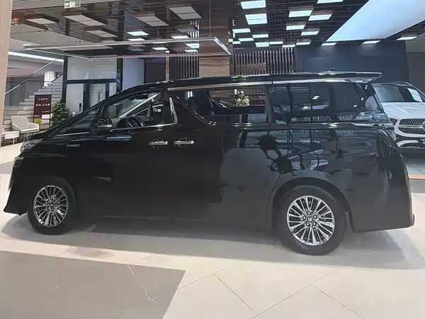 Toyota Vellfire 2021