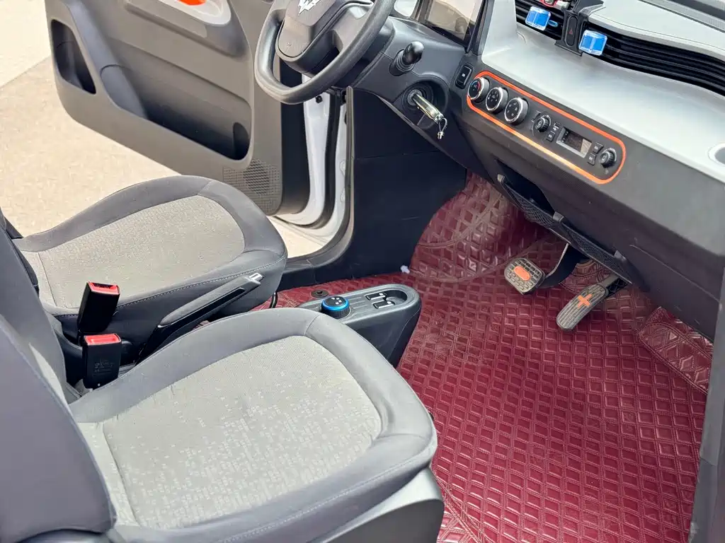 Wuling MINIEV 2024