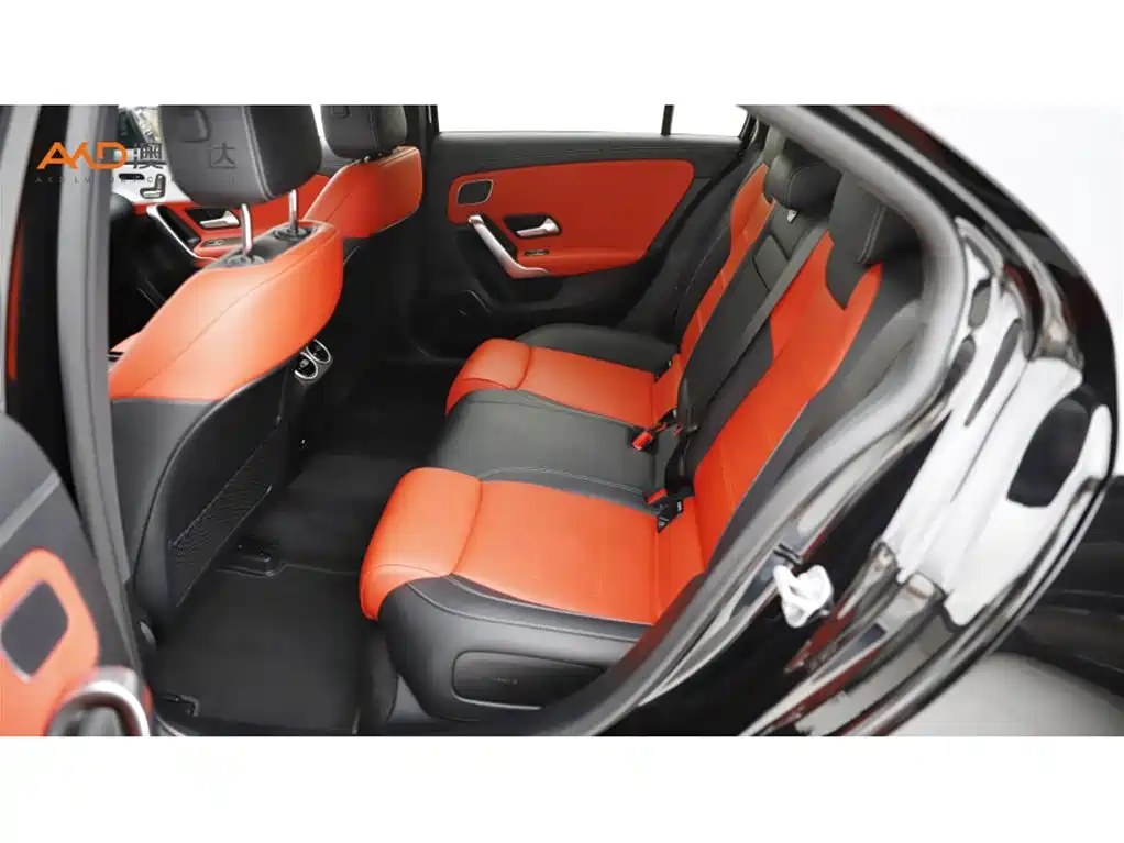 Mercedes-Benz A-Class AMG 2025 — фото 7