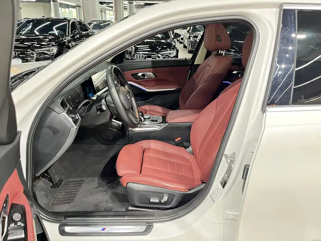 BMW 3 Series 2021
