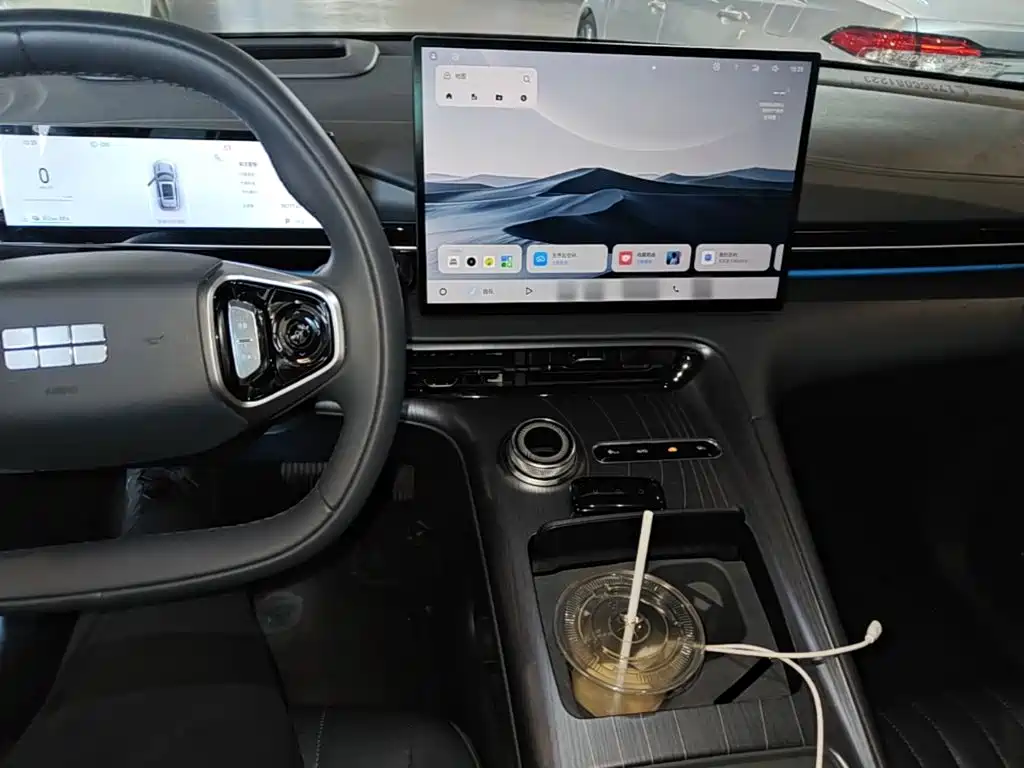 Geely Galaxy E5 2024 — фото 10