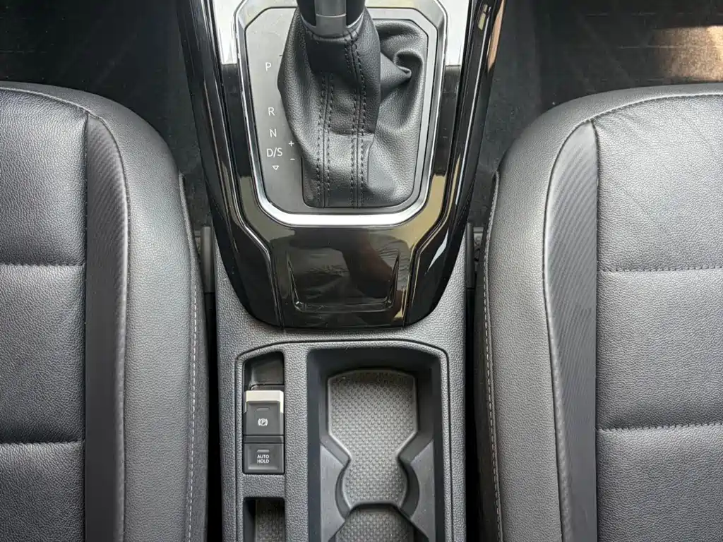 Volkswagen T-Roc 2022 — фото 12