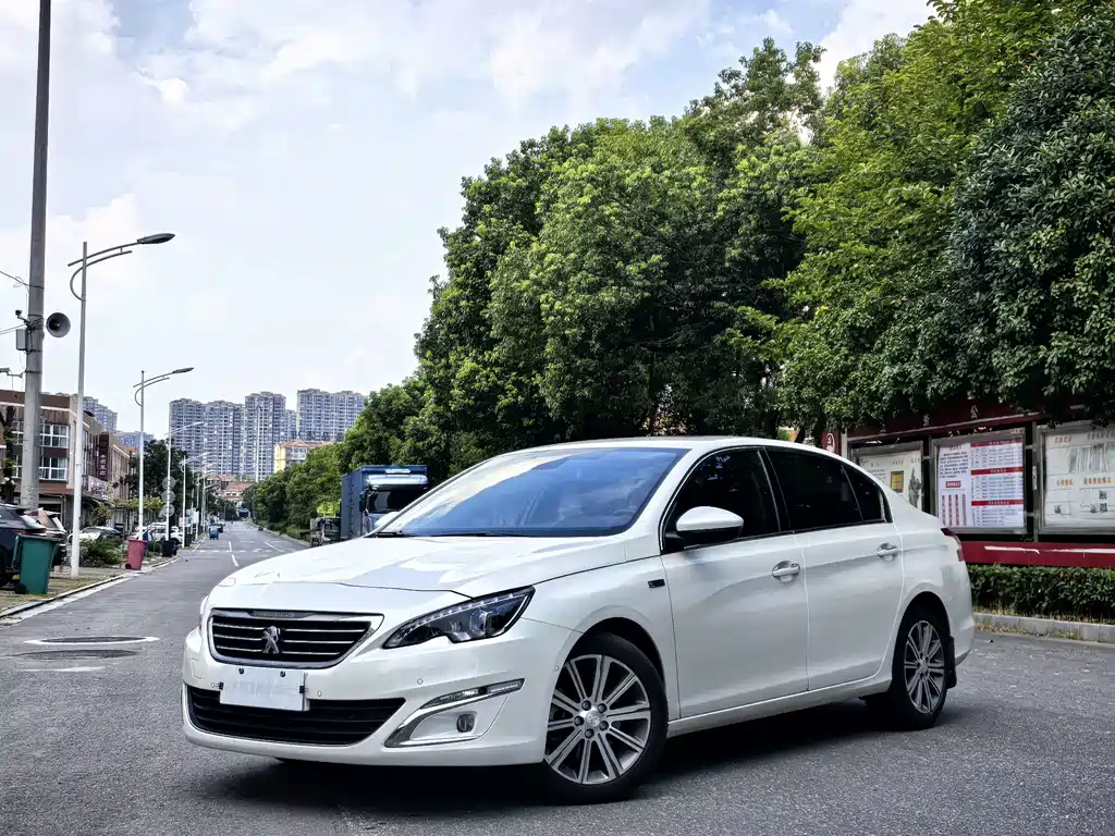 Peugeot 408 2014